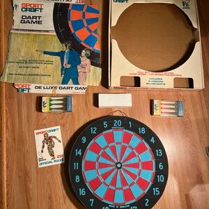 Sportscraft Classic Dartboard Set - Black and Red